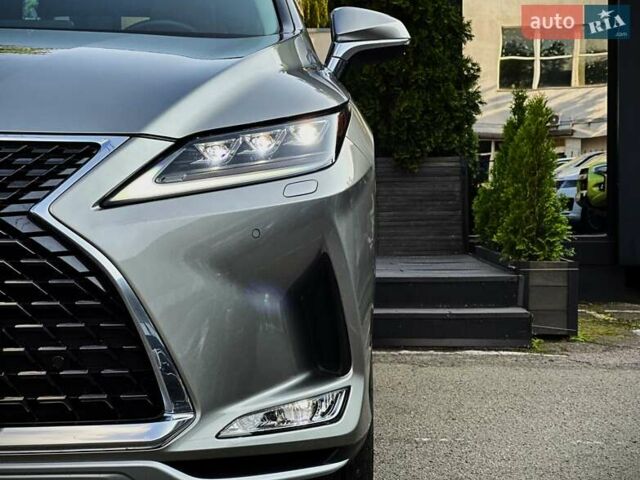 Лексус РХ 2021 в Киеве на Automoto.ua Серый Лексус РХ, объемом двигателя 3.46 л и пробегом 9 тыс. км за 53999 $, фото 3 на Automoto.ua