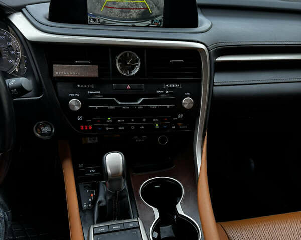 Серый Лексус РХ, объемом двигателя 3.46 л и пробегом 95 тыс. км за 48000 $, фото 21 на Automoto.ua