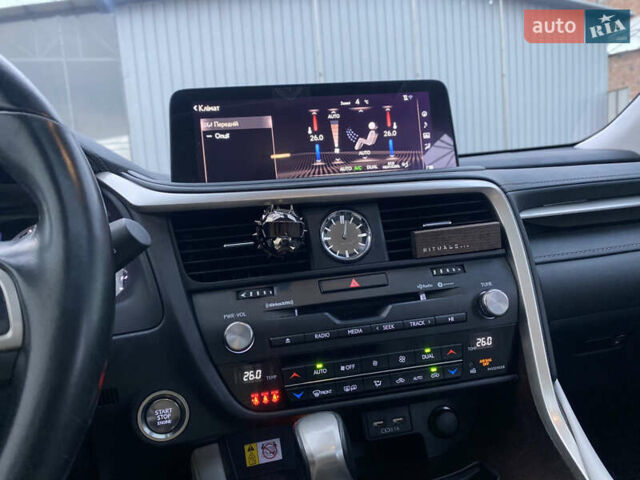 Серый Лексус РХ, объемом двигателя 3.46 л и пробегом 121 тыс. км за 45500 $, фото 5 на Automoto.ua