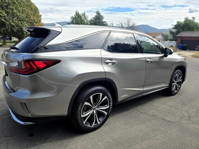 Лексус РХ 2021 в Кривом Роге на Automoto.ua Серый Лексус РХ, объемом двигателя 3.5 л и пробегом 10 тыс. км за 24600 $, фото 4 на Automoto.ua