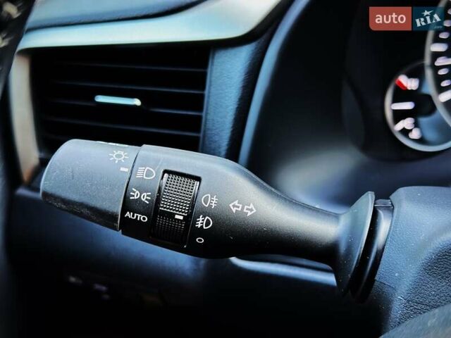 Серый Лексус РХ, объемом двигателя 3.46 л и пробегом 9 тыс. км за 52999 $, фото 43 на Automoto.ua