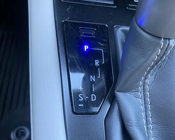 Сірий Лексус РХ, об'ємом двигуна 3.46 л та пробігом 42 тис. км за 47000 $, фото 39 на Automoto.ua