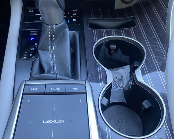 Сірий Лексус РХ, об'ємом двигуна 3.46 л та пробігом 42 тис. км за 47000 $, фото 44 на Automoto.ua