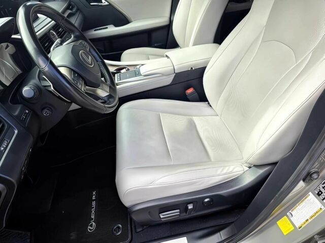 Серый Лексус РХ, объемом двигателя 0 л и пробегом 12 тыс. км за 40400 $, фото 8 на Automoto.ua