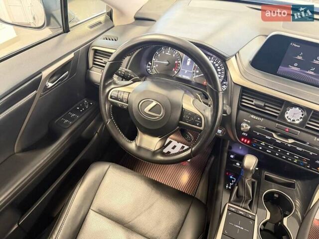 Сірий Лексус РХ, об'ємом двигуна 2 л та пробігом 103 тис. км за 43500 $, фото 15 на Automoto.ua