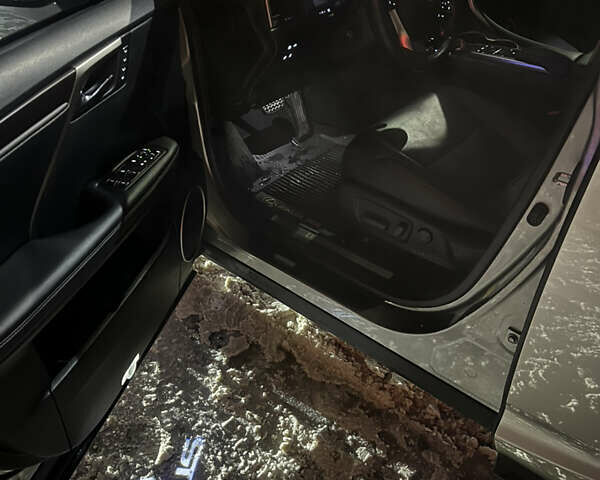 Сірий Лексус РХ, об'ємом двигуна 3.5 л та пробігом 75 тис. км за 48999 $, фото 4 на Automoto.ua