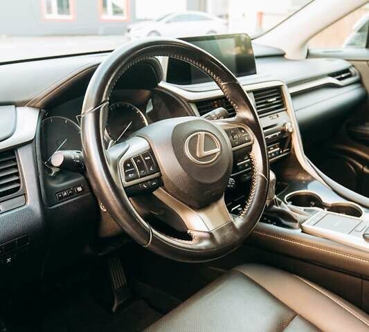 Сірий Лексус РХ, об'ємом двигуна 2 л та пробігом 73 тис. км за 39990 $, фото 5 на Automoto.ua