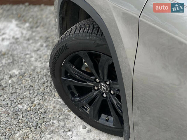 Серый Лексус РХ, объемом двигателя 3.46 л и пробегом 95 тыс. км за 38000 $, фото 5 на Automoto.ua