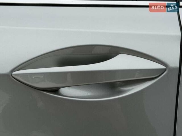 Серый Лексус РХ, объемом двигателя 3.46 л и пробегом 9 тыс. км за 52900 $, фото 17 на Automoto.ua