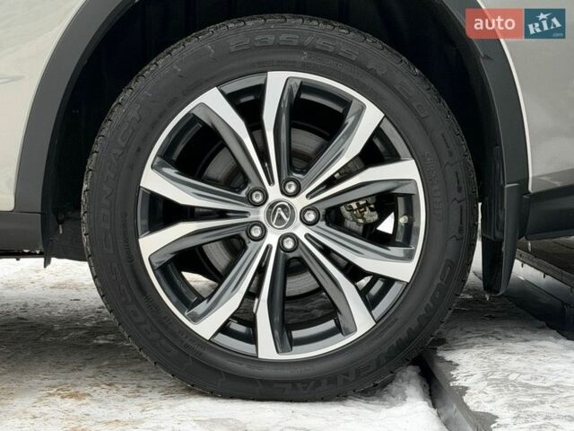 Серый Лексус РХ, объемом двигателя 3.46 л и пробегом 9 тыс. км за 52799 $, фото 16 на Automoto.ua