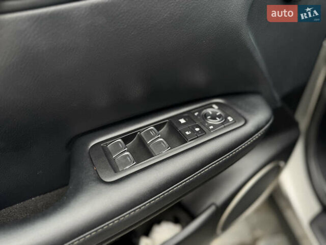 Серый Лексус РХ, объемом двигателя 3.5 л и пробегом 29 тыс. км за 43500 $, фото 38 на Automoto.ua