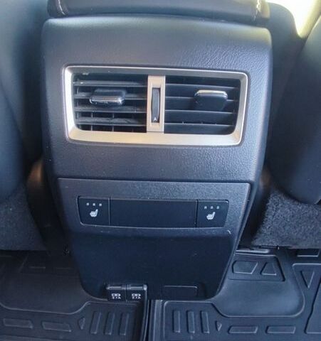 Серый Лексус РХ, объемом двигателя 2 л и пробегом 64 тыс. км за 44500 $, фото 13 на Automoto.ua