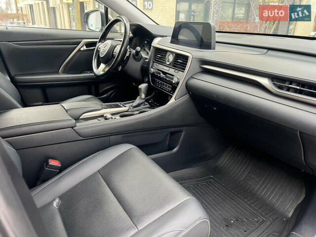 Сірий Лексус РХ, об'ємом двигуна 2 л та пробігом 107 тис. км за 43900 $, фото 38 на Automoto.ua