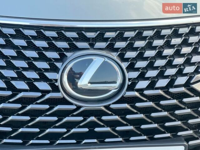 Серый Лексус РХ, объемом двигателя 2 л и пробегом 64 тыс. км за 44900 $, фото 40 на Automoto.ua