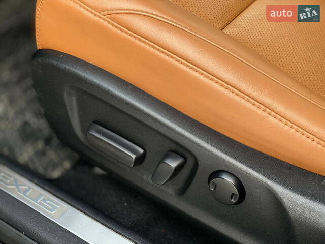 Серый Лексус РХ, объемом двигателя 3.46 л и пробегом 95 тыс. км за 38000 $, фото 21 на Automoto.ua
