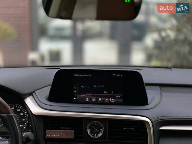 Серый Лексус РХ, объемом двигателя 3.46 л и пробегом 95 тыс. км за 38000 $, фото 12 на Automoto.ua