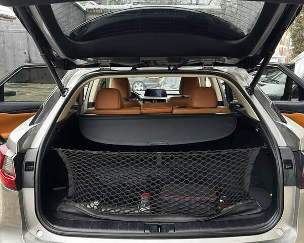 Серый Лексус РХ, объемом двигателя 3.46 л и пробегом 95 тыс. км за 48000 $, фото 7 на Automoto.ua