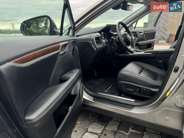 Сірий Лексус РХ, об'ємом двигуна 3.5 л та пробігом 29 тис. км за 38500 $, фото 35 на Automoto.ua