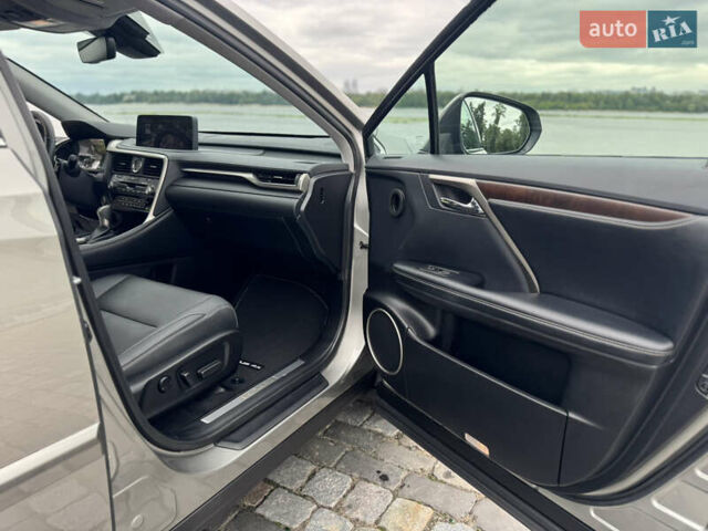 Серый Лексус РХ, объемом двигателя 3.5 л и пробегом 29 тыс. км за 43500 $, фото 65 на Automoto.ua