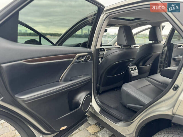 Серый Лексус РХ, объемом двигателя 3.5 л и пробегом 29 тыс. км за 43500 $, фото 51 на Automoto.ua