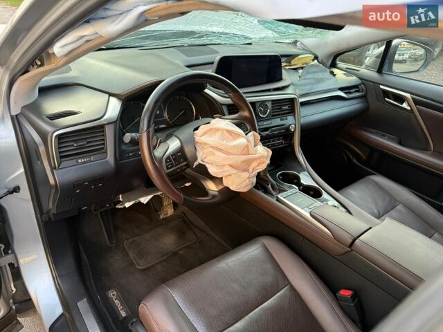 Сірий Лексус РХ, об'ємом двигуна 2 л та пробігом 33 тис. км за 26500 $, фото 9 на Automoto.ua