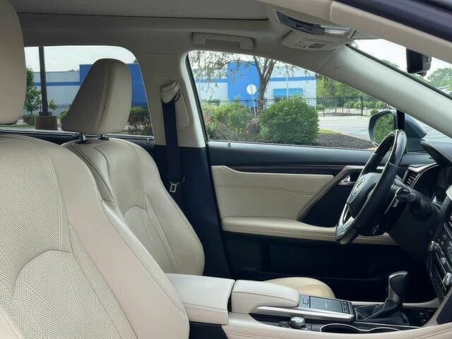 Сірий Лексус РХ, об'ємом двигуна 0 л та пробігом 36 тис. км за 37000 $, фото 6 на Automoto.ua
