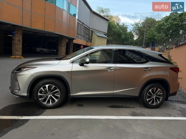Сірий Лексус РХ, об'ємом двигуна 2 л та пробігом 30 тис. км за 58000 $, фото 3 на Automoto.ua