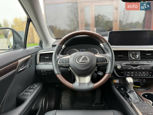 Лексус РХ 2022 в Черкассах на Automoto.ua Серый Лексус РХ, объемом двигателя 3.46 л и пробегом 40 тыс. км за 46500 $, фото 37 на Automoto.ua