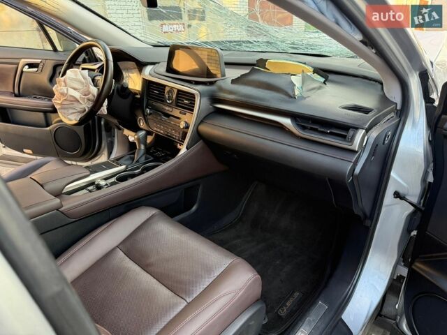 Сірий Лексус РХ, об'ємом двигуна 2 л та пробігом 33 тис. км за 26500 $, фото 13 на Automoto.ua