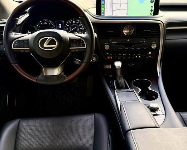 Лексус РХ 2022 в Киеве на Automoto.ua Серый Лексус РХ, объемом двигателя 3.5 л и пробегом 21 тыс. км за 48500 $, фото 9 на Automoto.ua