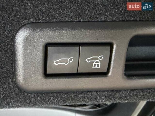 Серый Лексус РХ, объемом двигателя 3.46 л и пробегом 47 тыс. км за 53500 $, фото 33 на Automoto.ua
