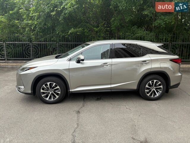 Сірий Лексус РХ, об'ємом двигуна 2 л та пробігом 26 тис. км за 50200 $, фото 2 на Automoto.ua