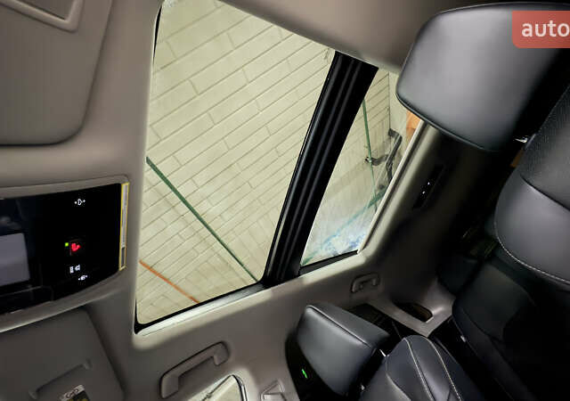 Серый Лексус РХ, объемом двигателя 3.46 л и пробегом 17 тыс. км за 57000 $, фото 49 на Automoto.ua