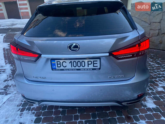 Сірий Лексус РХ, об'ємом двигуна 2 л та пробігом 27 тис. км за 49500 $, фото 5 на Automoto.ua