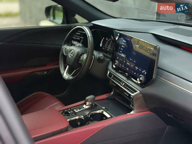 Серый Лексус РХ, объемом двигателя 2.4 л и пробегом 62 тыс. км за 67500 $, фото 22 на Automoto.ua