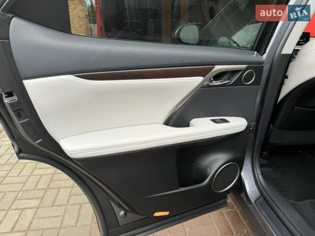 Серый Лексус РХ, объемом двигателя 3.5 л и пробегом 45 тыс. км за 44999 $, фото 28 на Automoto.ua