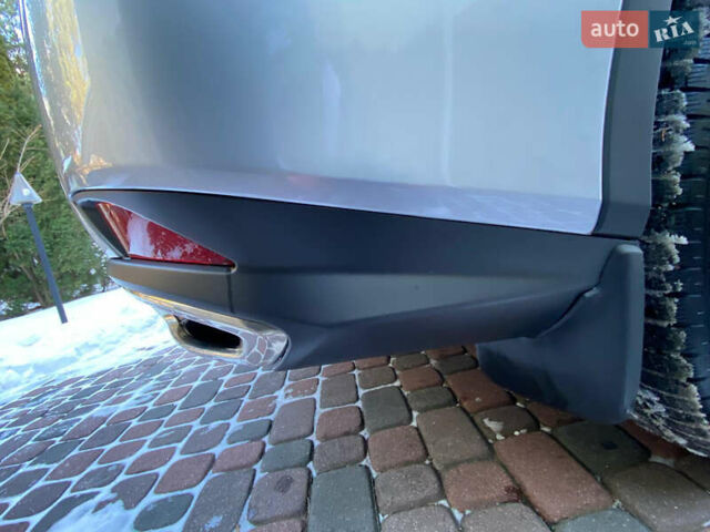 Серый Лексус РХ, объемом двигателя 2 л и пробегом 27 тыс. км за 48900 $, фото 9 на Automoto.ua