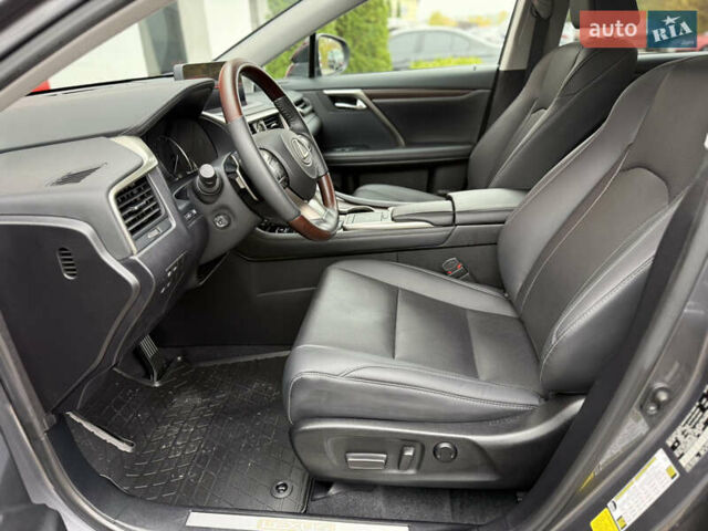 Лексус РХ 2022 в Черкассах на Automoto.ua Серый Лексус РХ, объемом двигателя 3.46 л и пробегом 40 тыс. км за 46500 $, фото 26 на Automoto.ua