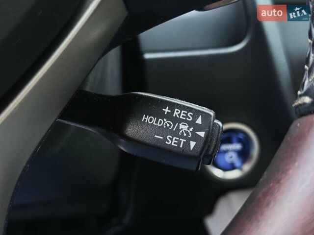 Сірий Лексус РХ, об'ємом двигуна 3.5 л та пробігом 48 тис. км за 56499 $, фото 49 на Automoto.ua