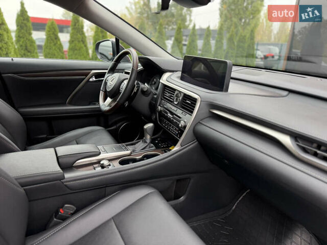 Лексус РХ 2022 в Черкассах на Automoto.ua Серый Лексус РХ, объемом двигателя 3.46 л и пробегом 40 тыс. км за 46500 $, фото 33 на Automoto.ua