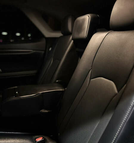 Серый Лексус РХ, объемом двигателя 3.46 л и пробегом 17 тыс. км за 57000 $, фото 30 на Automoto.ua