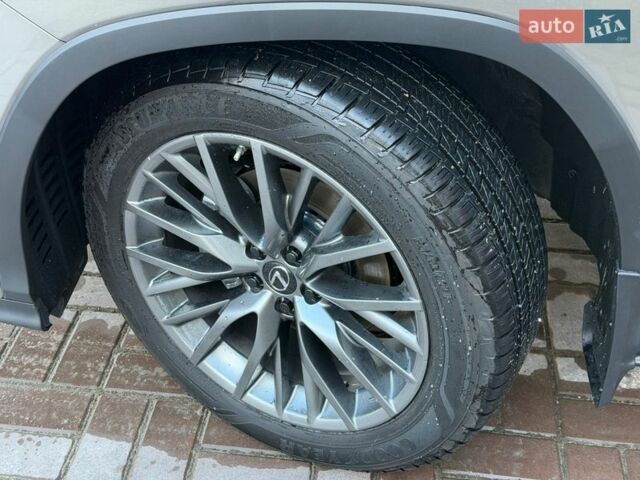 Сірий Лексус РХ, об'ємом двигуна 3.5 л та пробігом 66 тис. км за 54500 $, фото 7 на Automoto.ua