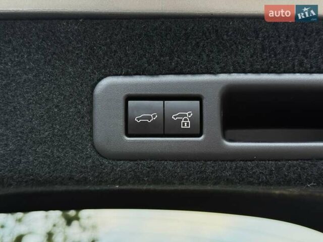 Сірий Лексус РХ, об'ємом двигуна 3.5 л та пробігом 48 тис. км за 55999 $, фото 27 на Automoto.ua