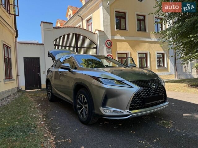 Серый Лексус РХ, объемом двигателя 2 л и пробегом 34 тыс. км за 53900 $, фото 8 на Automoto.ua