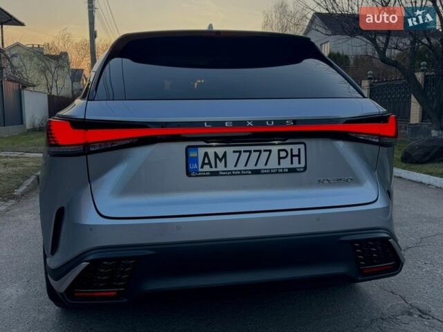 Сірий Лексус РХ, об'ємом двигуна 2.4 л та пробігом 98 тис. км за 65800 $, фото 5 на Automoto.ua