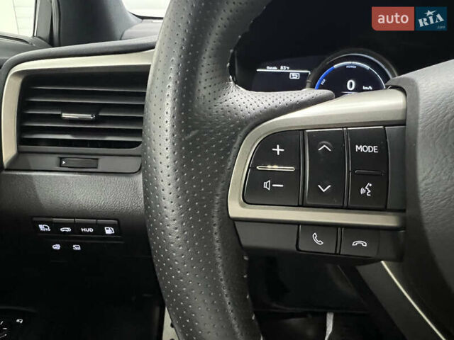Лексус РХ 2022 в Одессе на Automoto.ua Серый Лексус РХ, объемом двигателя 3.46 л и пробегом 48 тыс. км за 58900 $, фото 10 на Automoto.ua