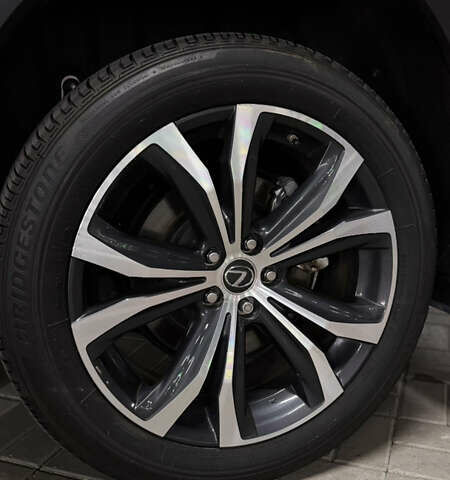 Серый Лексус РХ, объемом двигателя 3.46 л и пробегом 17 тыс. км за 57000 $, фото 50 на Automoto.ua