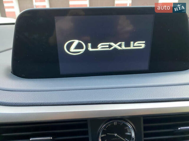 Серый Лексус РХ, объемом двигателя 2 л и пробегом 27 тыс. км за 48900 $, фото 18 на Automoto.ua