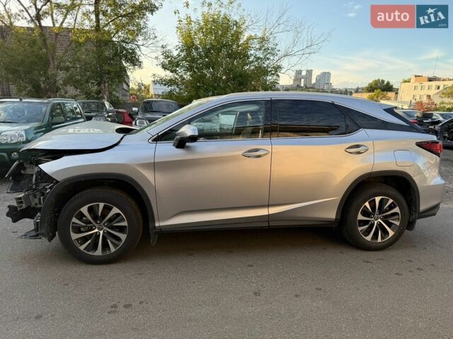 Сірий Лексус РХ, об'ємом двигуна 2 л та пробігом 33 тис. км за 26500 $, фото 1 на Automoto.ua