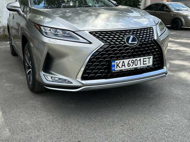 Серый Лексус РХ, объемом двигателя 2 л и пробегом 18 тыс. км за 52000 $, фото 3 на Automoto.ua